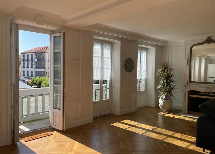 Les Orchidees Et Les Marguerites