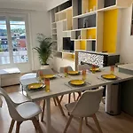 Les Orchidees Et Les Marguerites Apartment