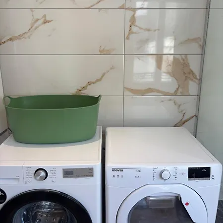 Les Orchidees Et Les Marguerites Apartmán