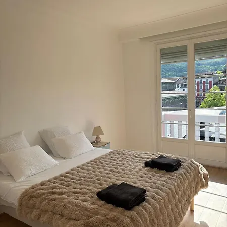 Les Orchidees Et Les Marguerites Apartmán